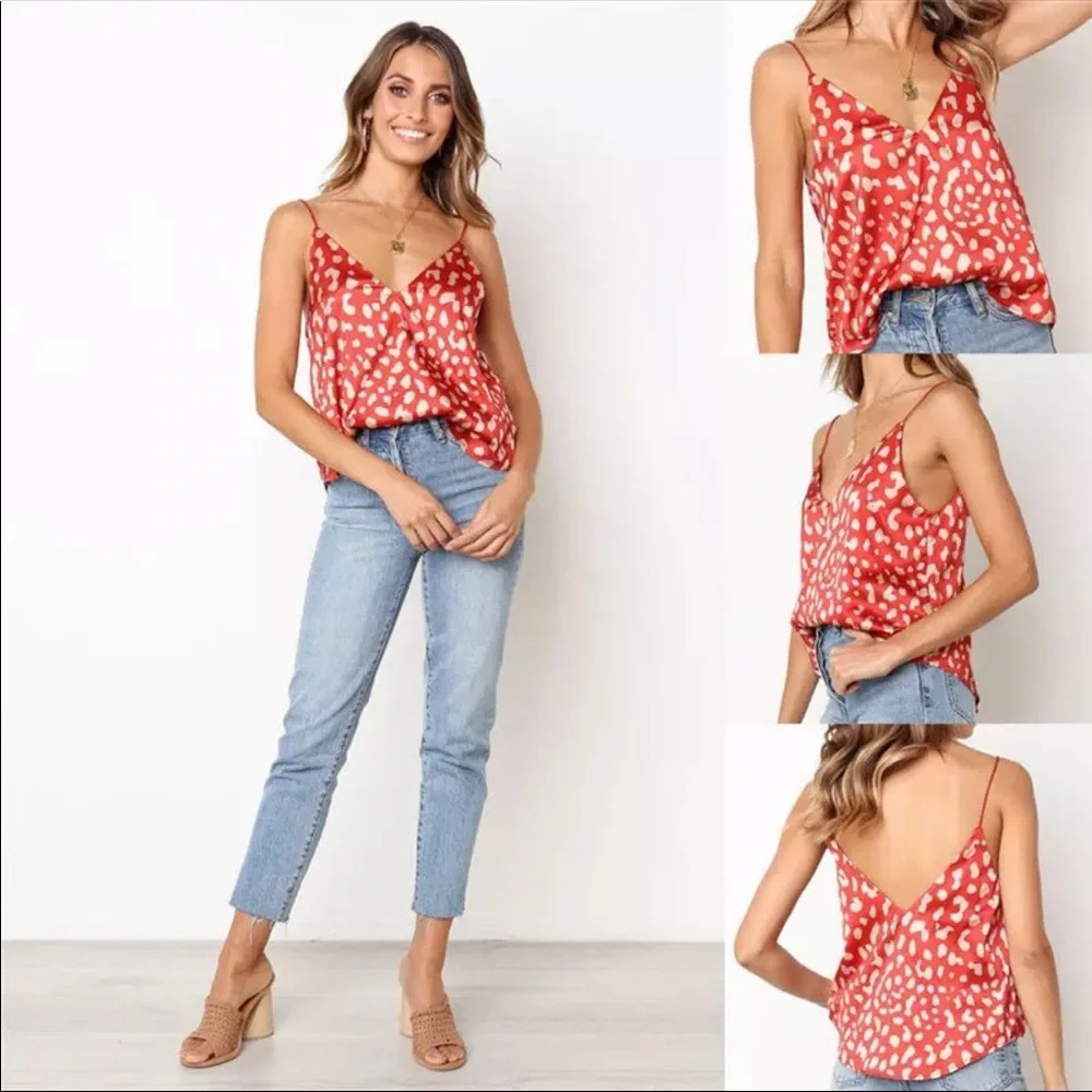 Firm Price 🦋Gorgeous Oversized Summer Top - Picture 1 of 1